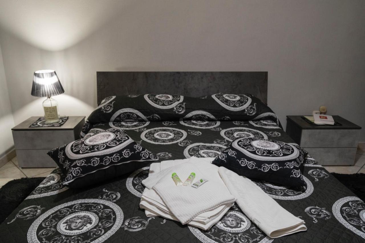 شقة Terrazza Sant Antonio نابولي المظهر الخارجي الصورة